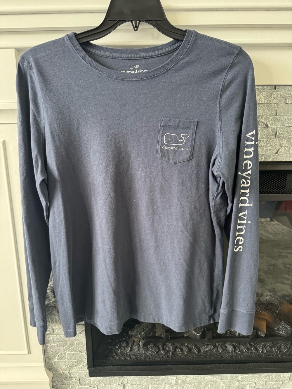 Vineyard Vines Women’s Long-Sleeve Pocket Tee - Blue